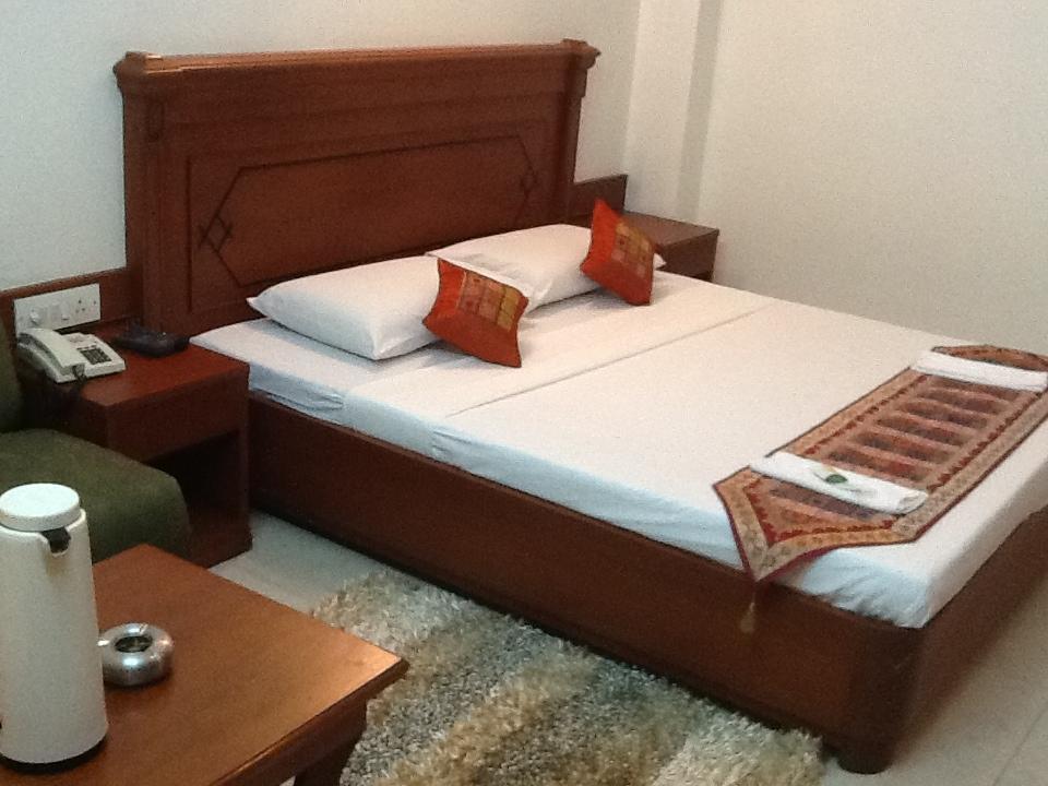 Hotel Kanishka Phg Bangalore Room photo